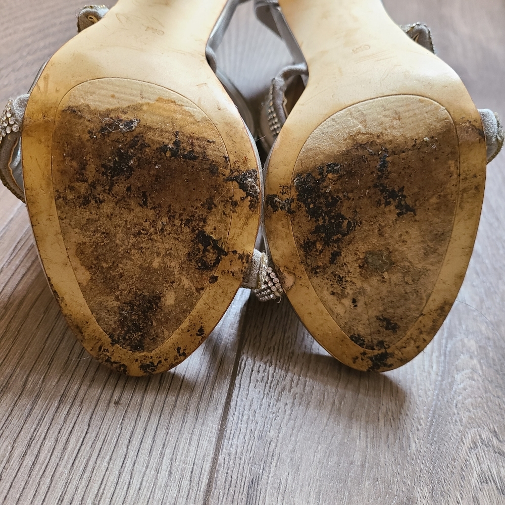Steve Madden Faiz Silver Diamond Heels - Picture 9 of 15